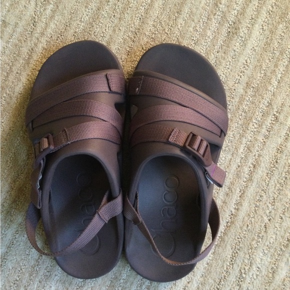 Like New: Chaco Women's Chillos Sport Sandal Sparrow | Brown Size 8 - Picture 8 of 16